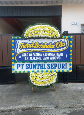 Papan Bunga Duka di Karasak
