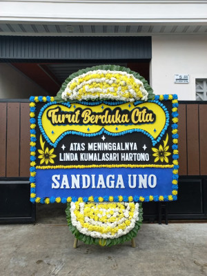 Papan Bunga Duka di Karasak